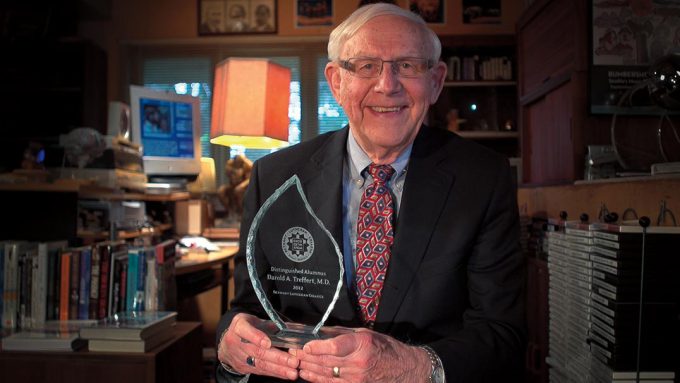 Dr. Darold Treffert with the 2012 Bethany Lutheran College Distinguished Alumnus Award.