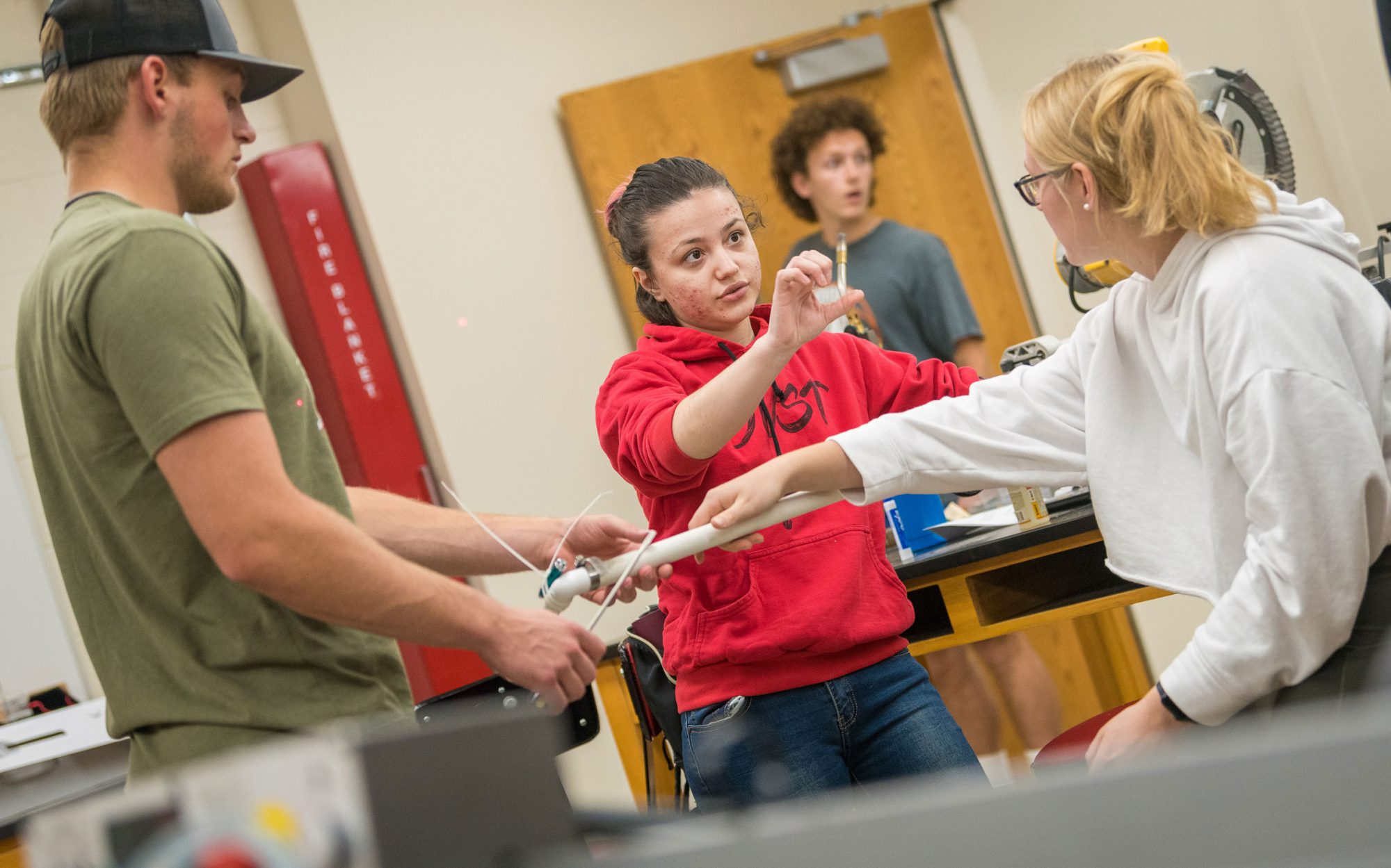 Students working in the engineering lab