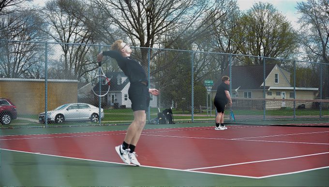 Men's Tennis Concludes Season with 5-4 Loss at MLC